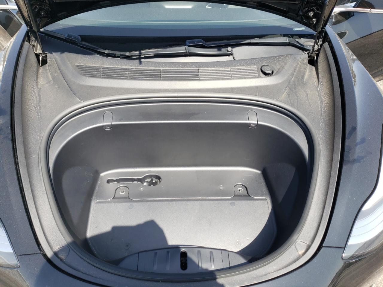 Photo 7 from auction – 2019 TESLA MODEL 3 with VIN 5YJ3E1EAXKF424523