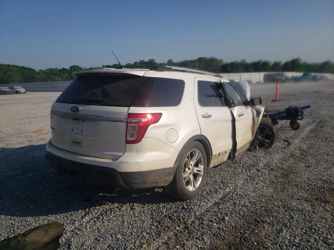 Foto 4 de la subasta – 2011 FORD EXPLORER L con VIN 1FMHK7F80BGA78528