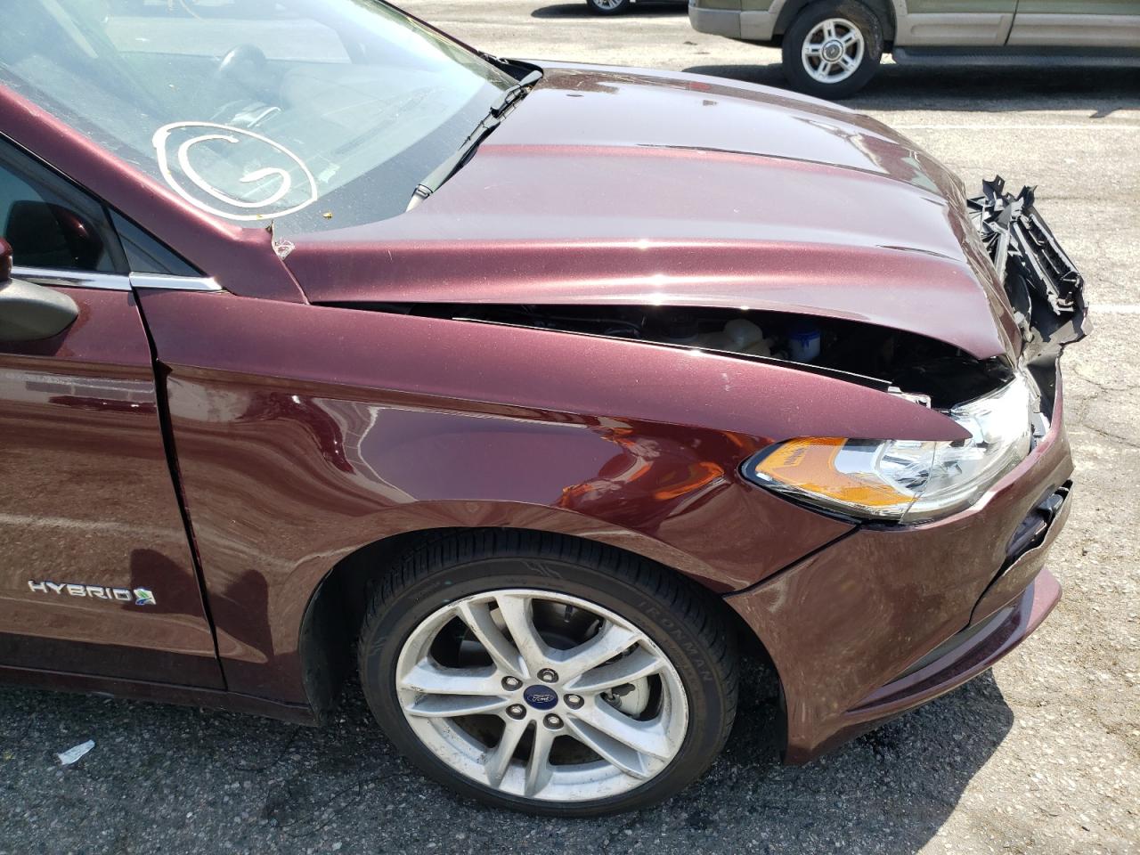 Photo 9 from auction – 2018 FORD FUSION SE with VIN 3FA6P0LU5JR211660