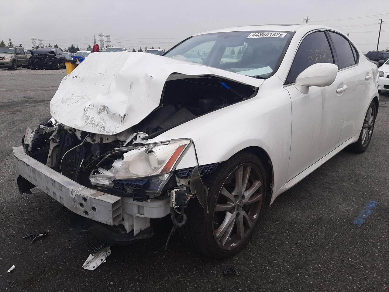 Photo 2 from auction – 2006 LEXUS IS 350 with VIN JTHBE262565009091