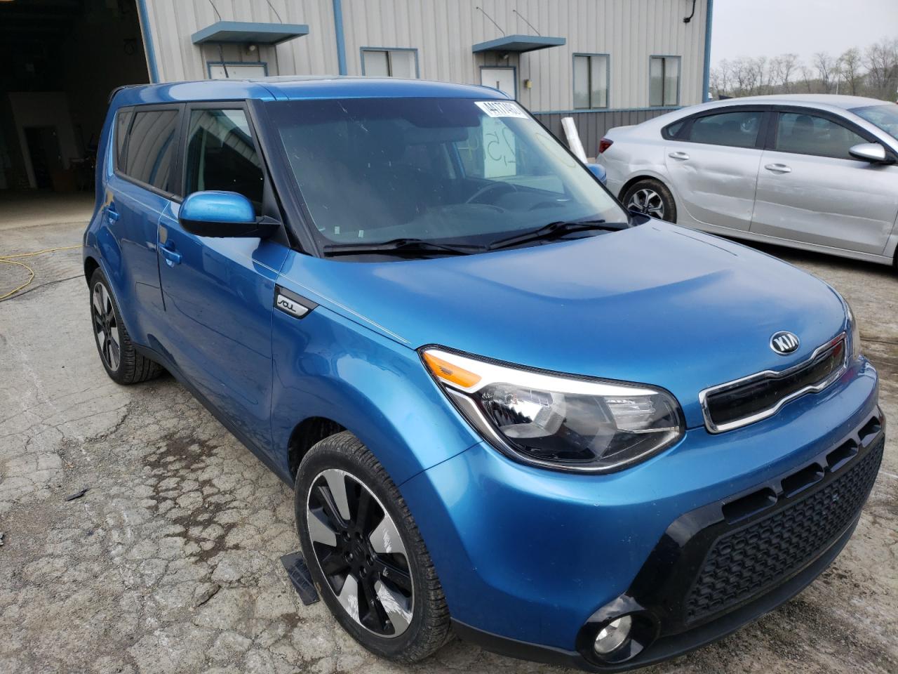 KIA SOUL + 2016 with VIN KNDJP3A57G7301930 - Photo from auction