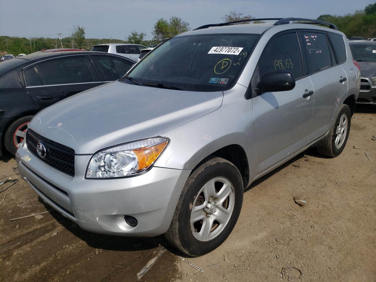 Photo 2 from auction – 2007 TOYOTA RAV4 with VIN JTMBD33V676041326