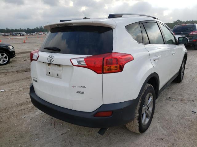 Photo 4 from auction – 2015 TOYOTA RAV4 XLE with VIN JTMWFREV9FJ035639