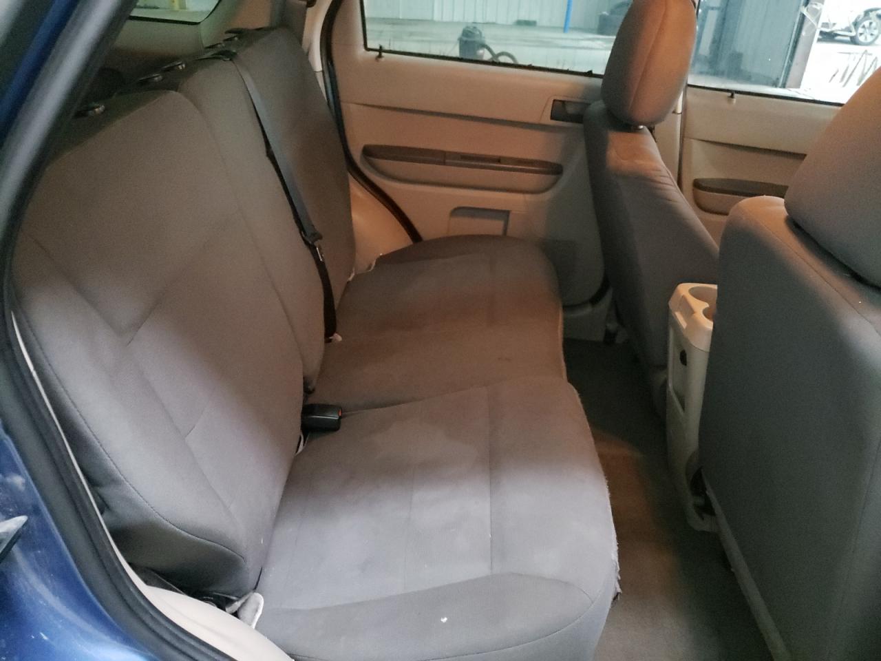 Photo 6 from auction – 2009 FORD ESCAPE XLS with VIN 1FMCU02779KD15094