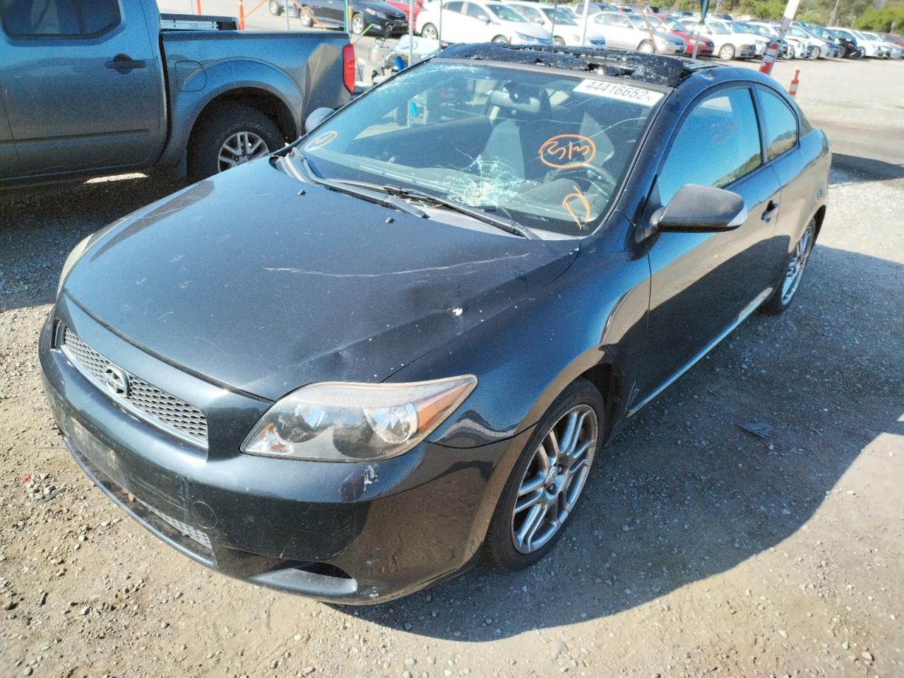 Photo 2 from auction – 2006 TOYOTA SCION TC with VIN JTKDE167560091734