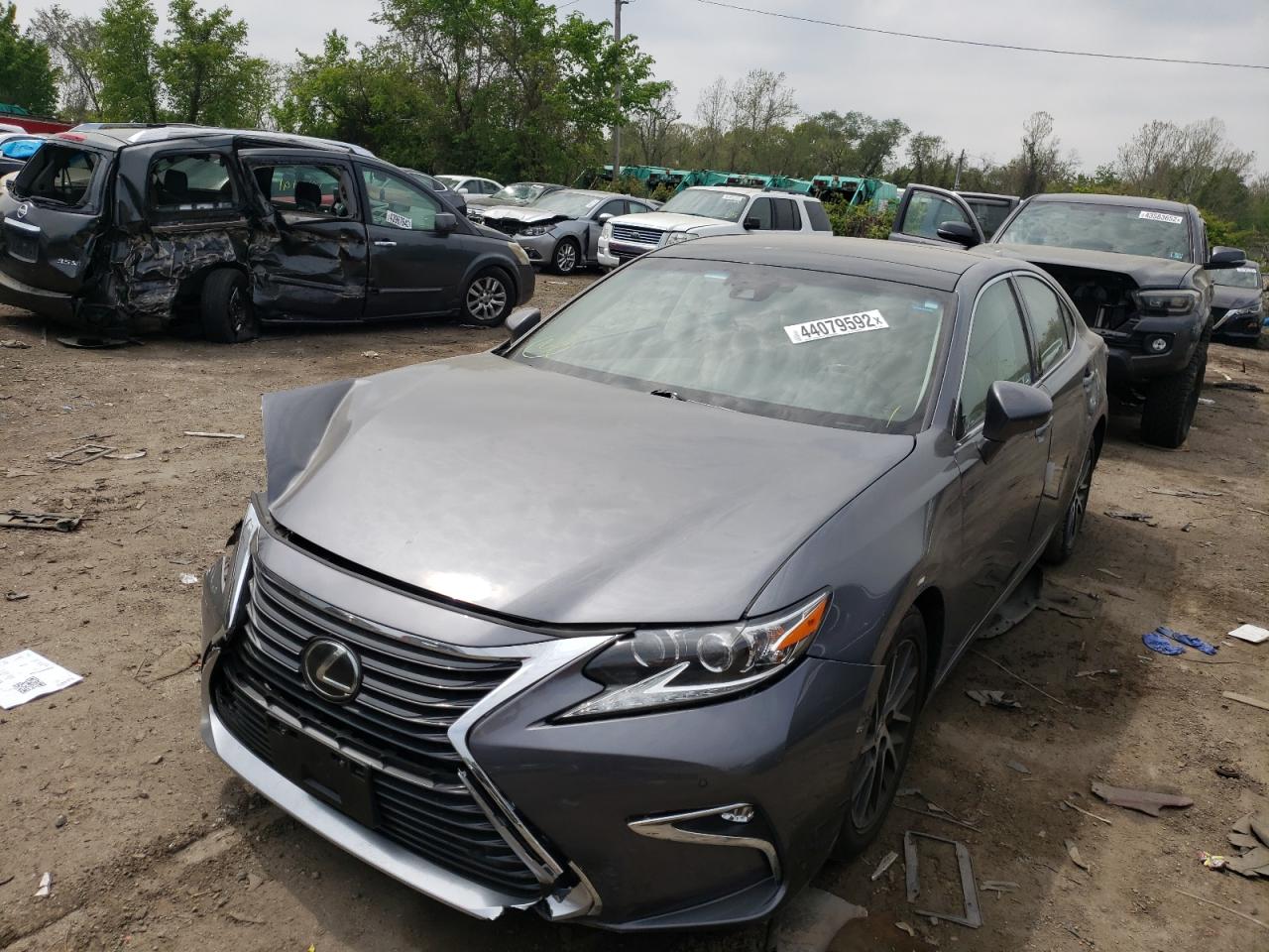 Фото 2 с аукциона – 2016 LEXUS ES 350 с VIN 58ABK1GG6GU024404