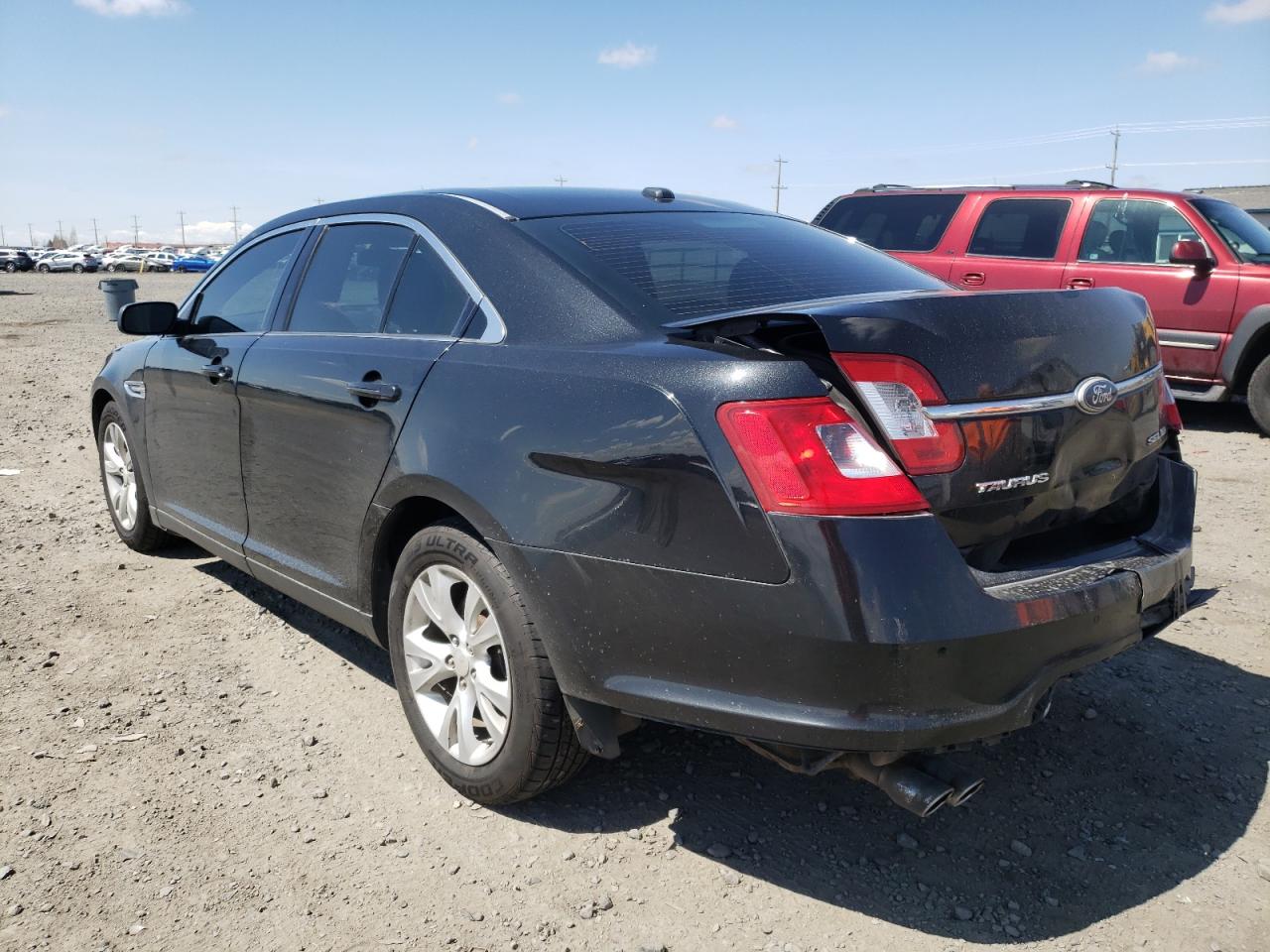 Photo 3 from auction – 2011 FORD TAURUS SEL with VIN 1FAHP2HW2BG106582