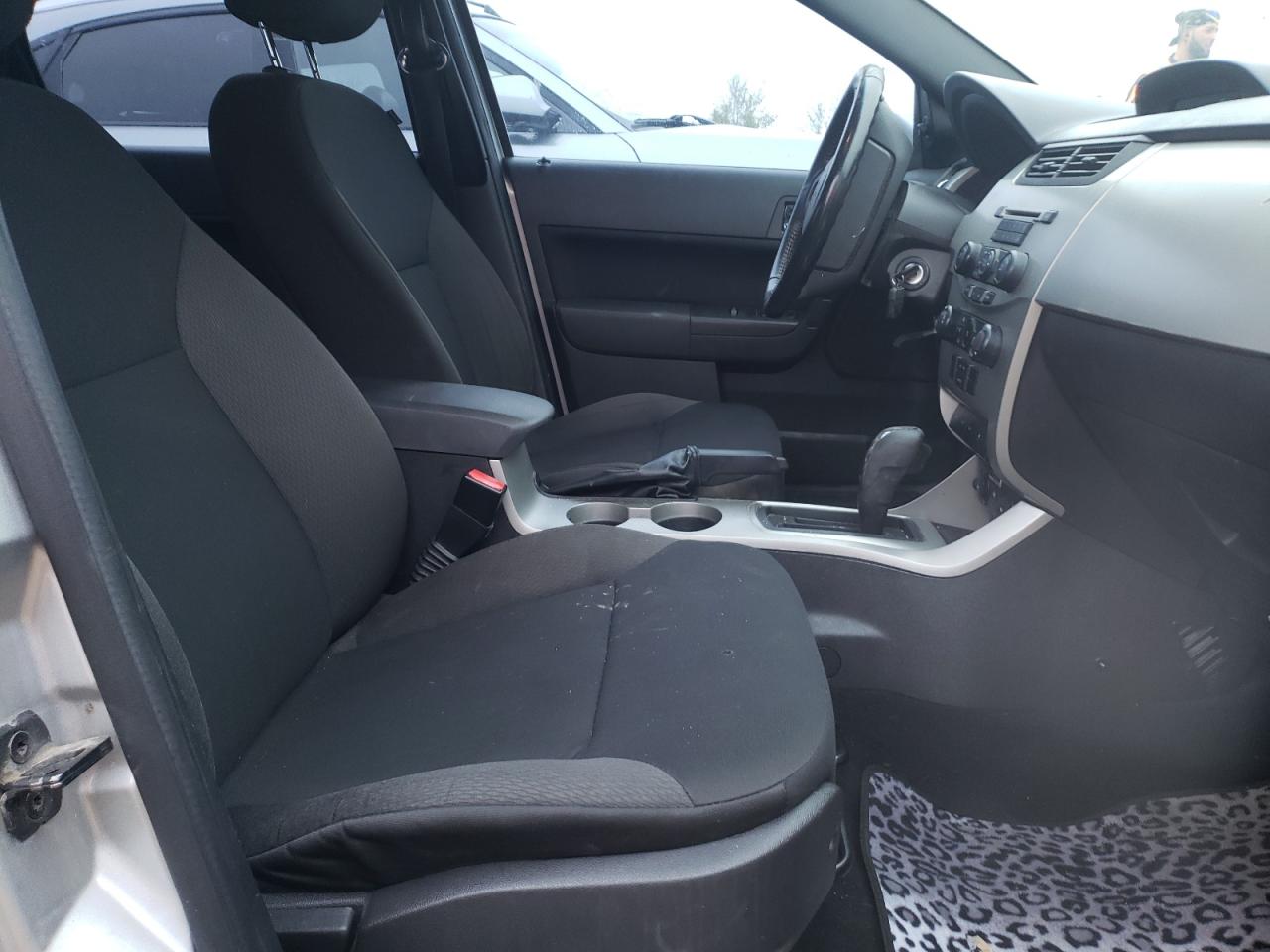 Photo 5 from auction – 2011 FORD FOCUS SES with VIN 1FAHP3GN4BW184771