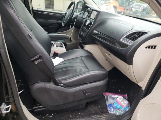 Photo 5 from auction – 2013 CHRYSLER TOWN & COU with VIN 2C4RC1CG4DR559205