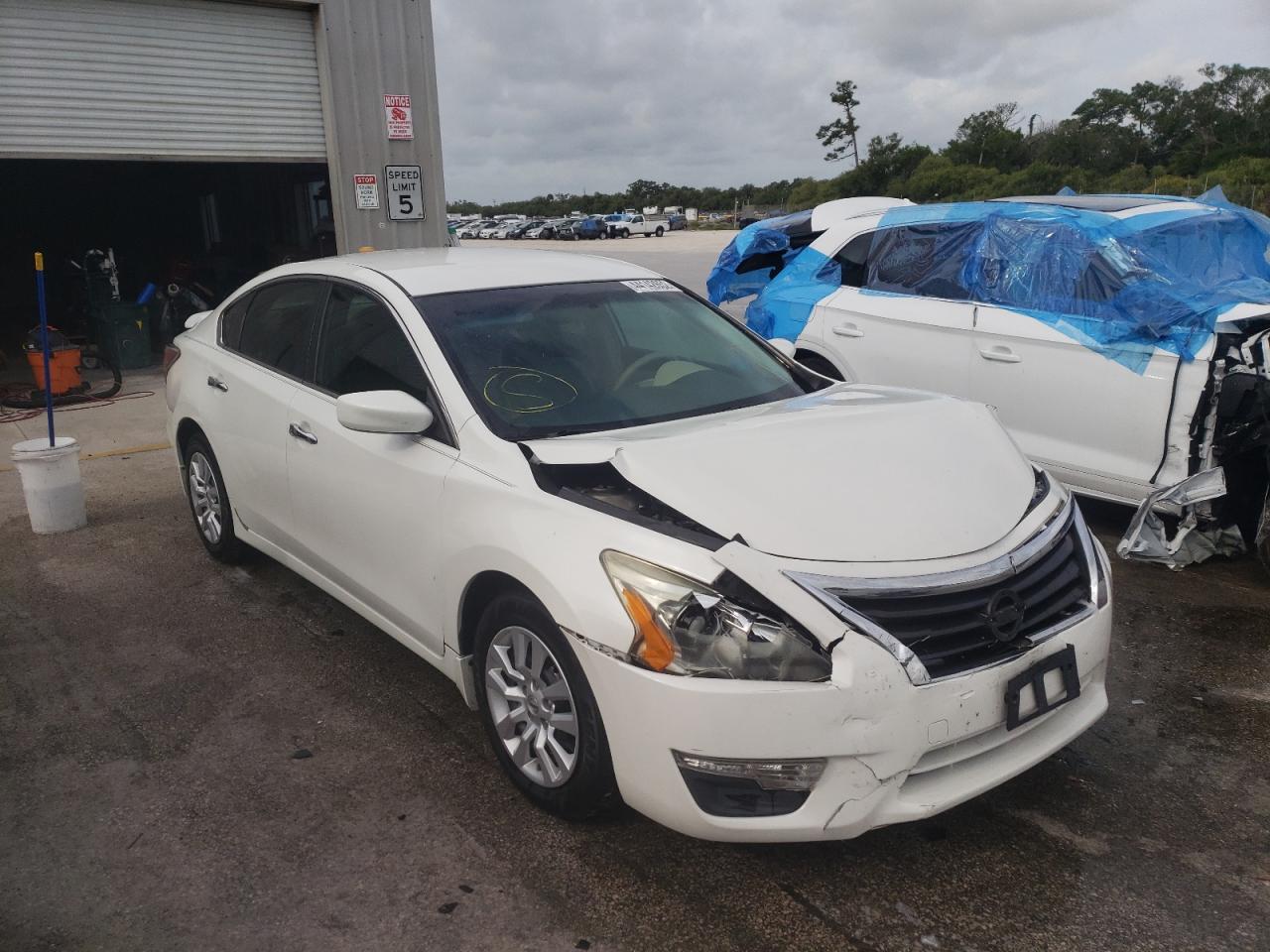 NISSAN ALTIMA 2.5 2013 with VIN 1N4AL3AP7DN546558 - Photo from auction