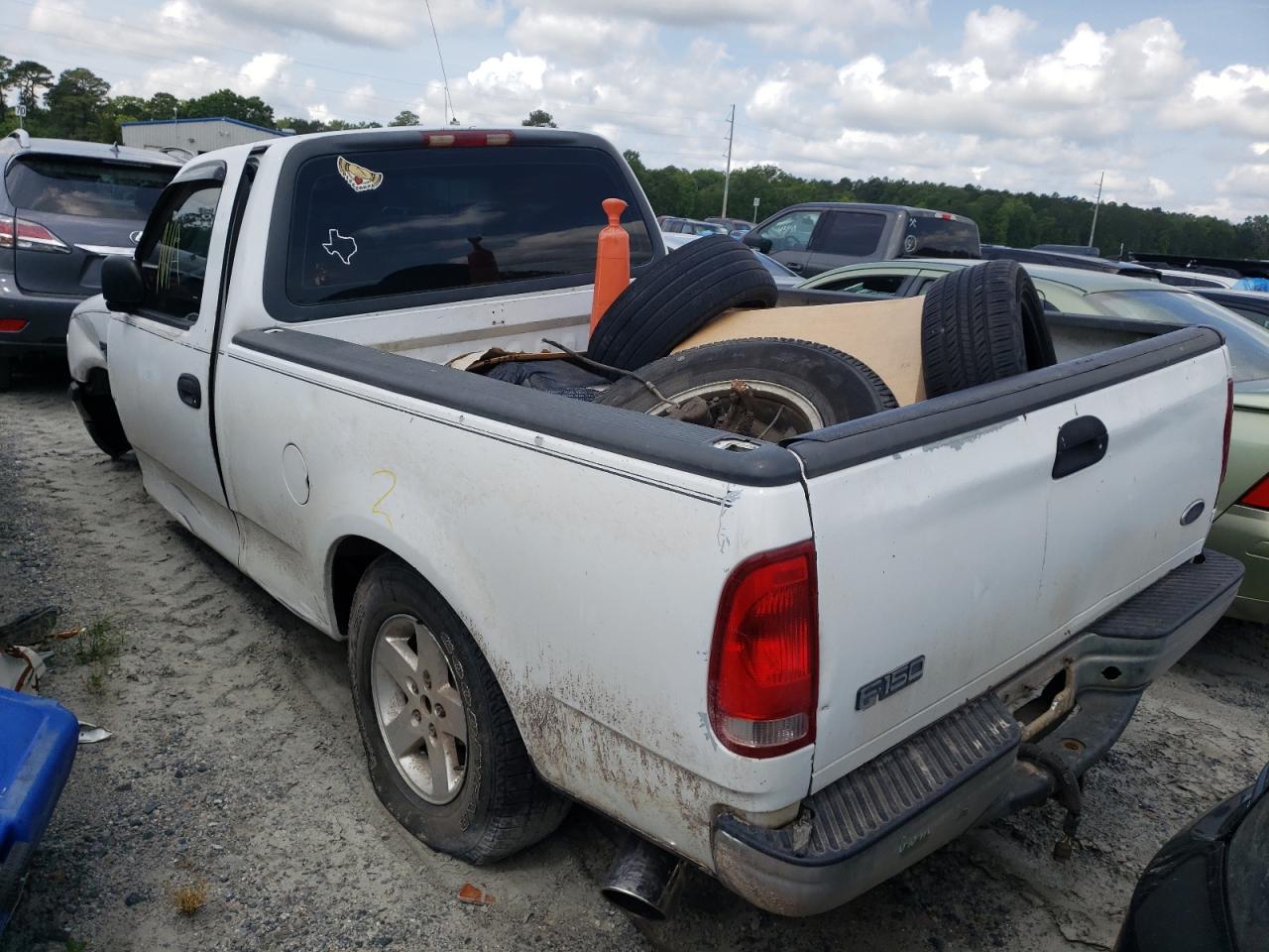 Photo 3 from auction – 2001 FORD F150 with VIN 3FTRF17W51MA17316