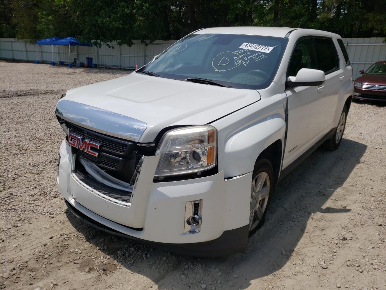 Photo 2 from auction – 2015 GMC TERRAIN SL with VIN 2GKALMEK8F6323620