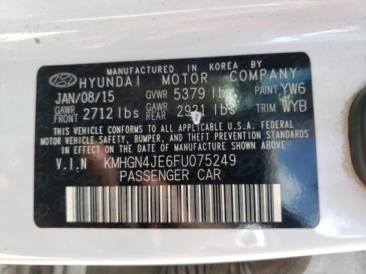 Photo 10 from auction – 2015 HYUNDAI GENESIS 3. with VIN KMHGN4JE6FU075249