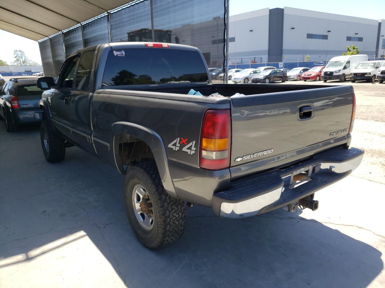 Photo 3 from auction – 2001 CHEVROLET SILVERADO with VIN 1GCHK29U61Z286819