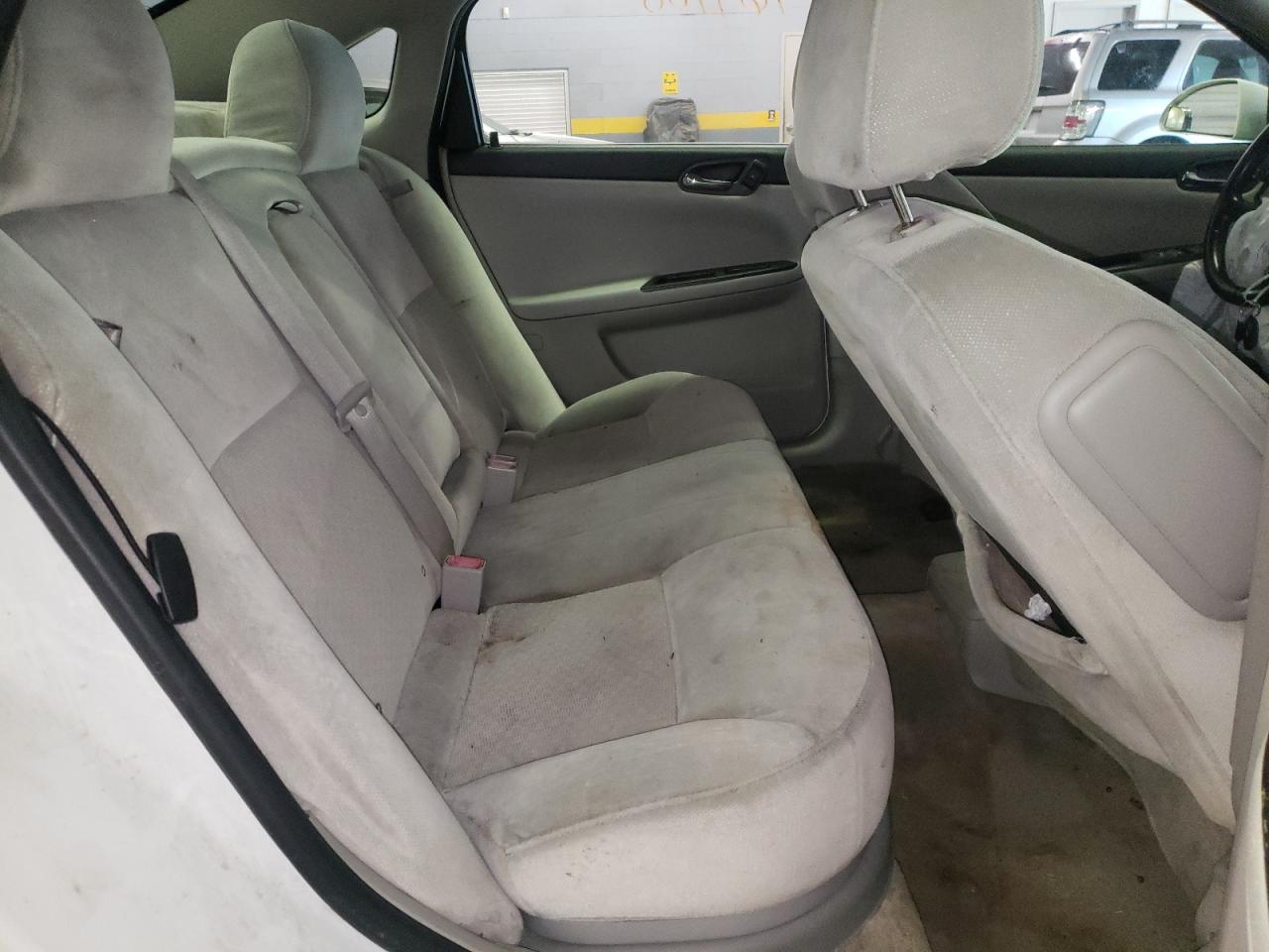 Photo 6 from auction – 2014 CHEVROLET IMPALA LIM with VIN 2G1WB5E34E1118920