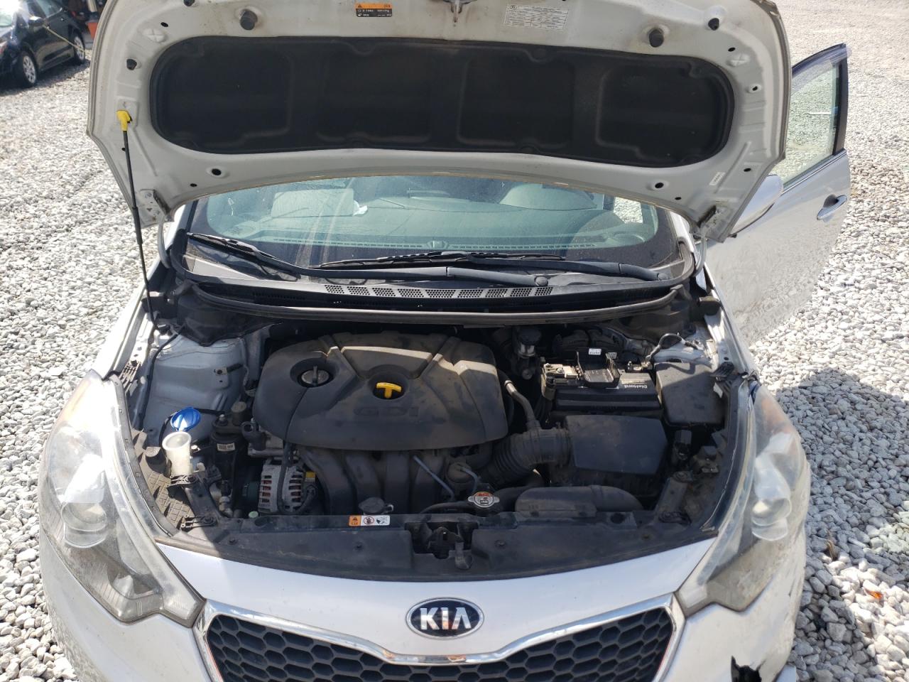 Photo 7 from auction – 2014 KIA FORTE EX with VIN KNAFX4A8XE5180225