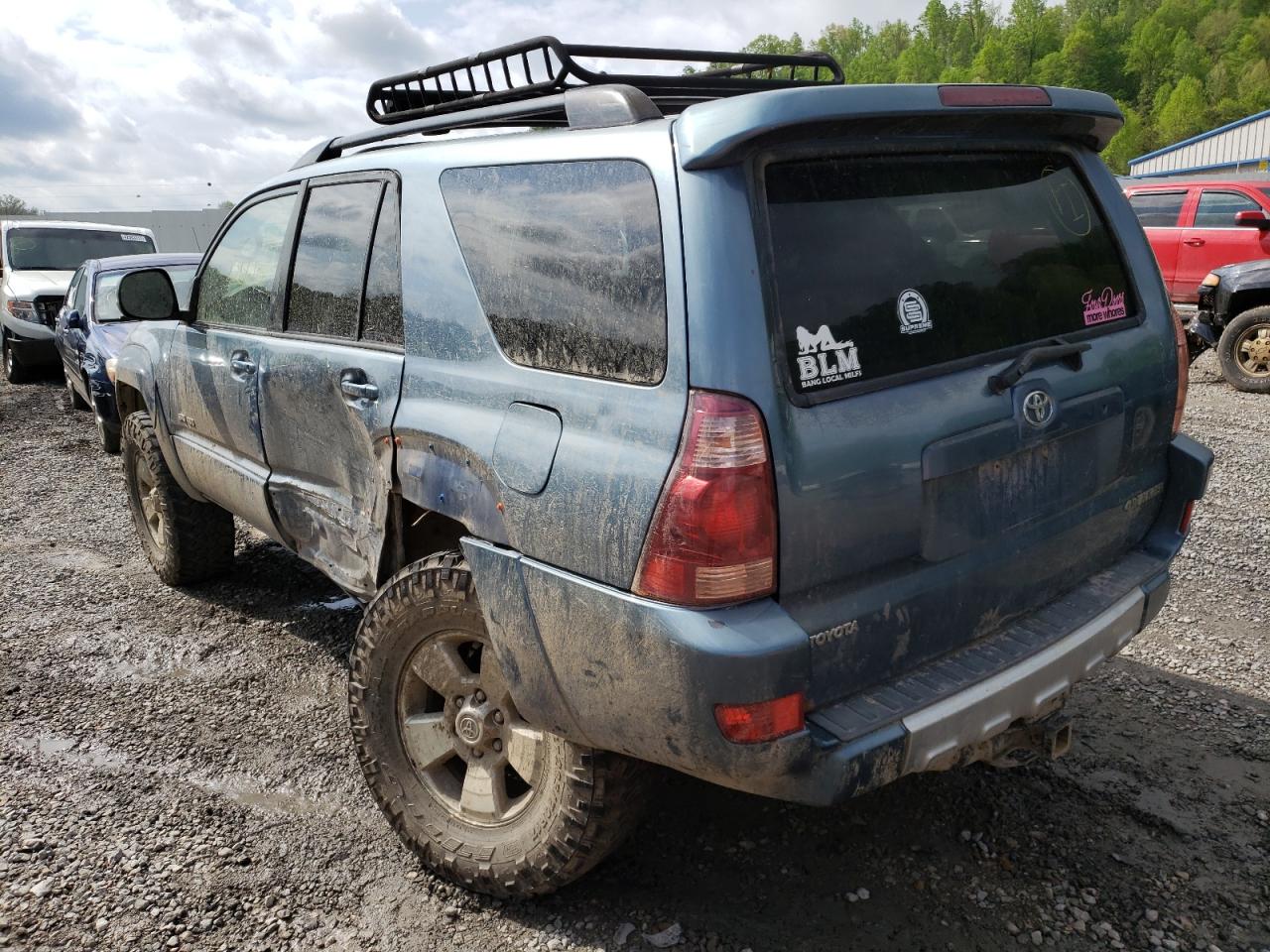 Photo 3 from auction – 2004 TOYOTA 4RUNNER SR with VIN JTEBT14R340044753