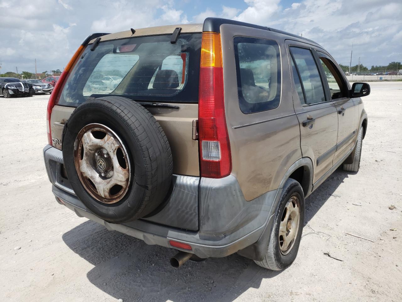 Photo 17 from auction – 2004 HONDA CR-V LX with VIN JHLRD68494C011804