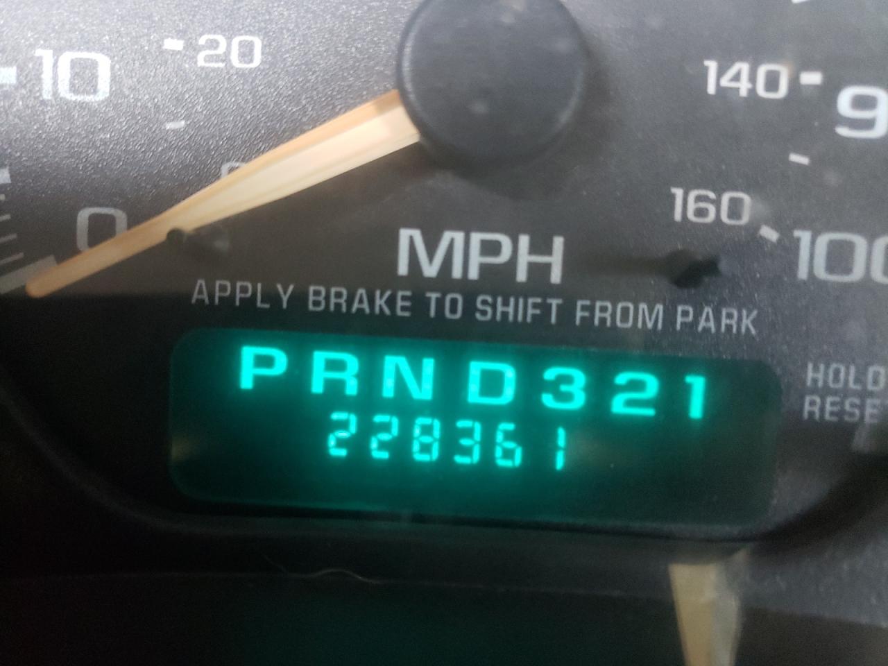 Photo 8 from auction – 2002 CHEVROLET SILVERADO with VIN 1GCHK29U12Z269802