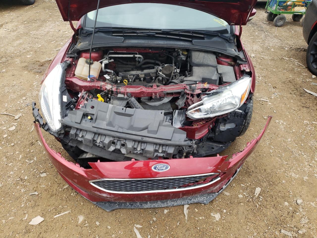 Photo 7 from auction – 2016 FORD FOCUS SE with VIN 1FADP3F24GL245602