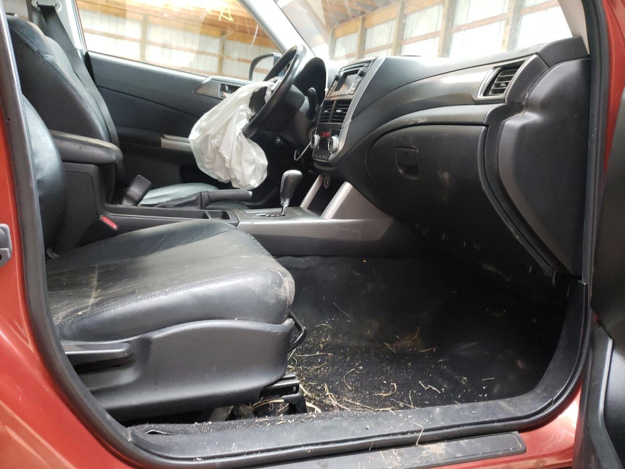 Photo 5 from auction – 2011 SUBARU FORESTER T with VIN JF2SHGGC8BH705516
