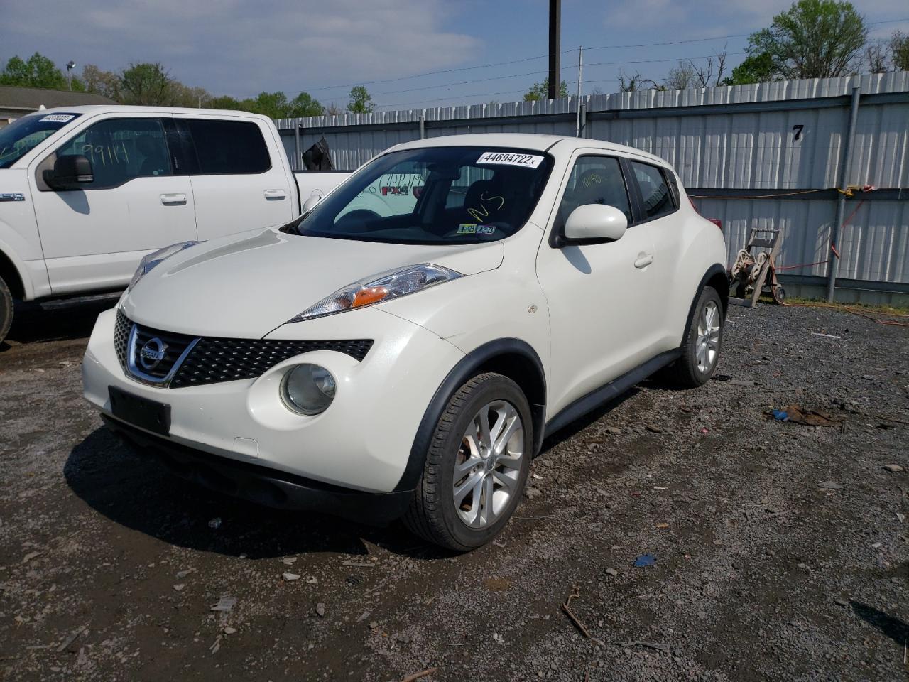 Photo 2 from auction – 2013 NISSAN JUKE S with VIN JN8AF5MR4DT201675