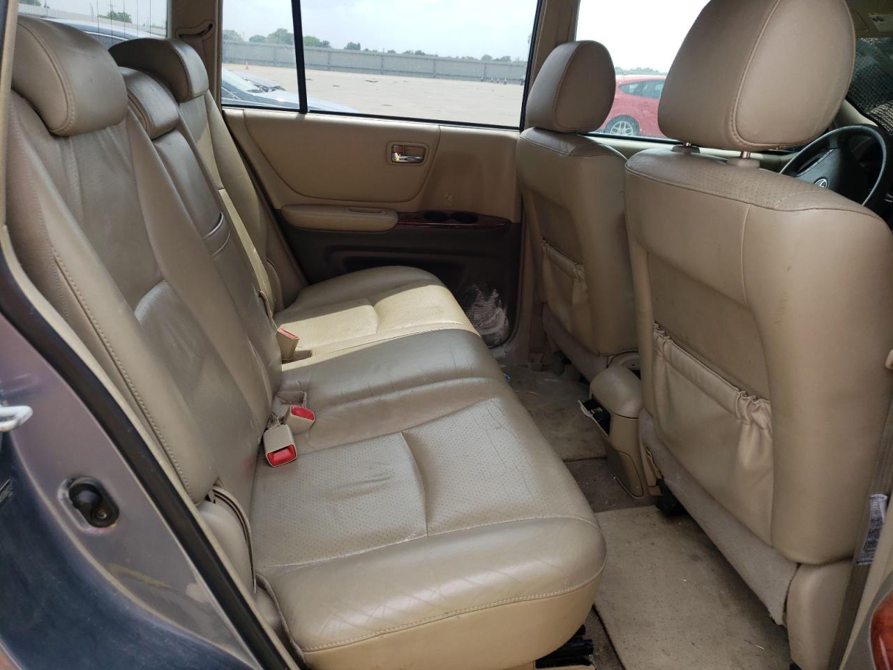 Photo 6 from auction – 2005 TOYOTA HIGHLANDER with VIN JTEDP21A450084312