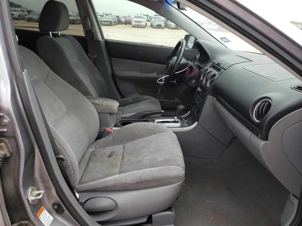 Photo 5 from auction – 2008 MAZDA 6 I with VIN 1YVHP80CX85M34958