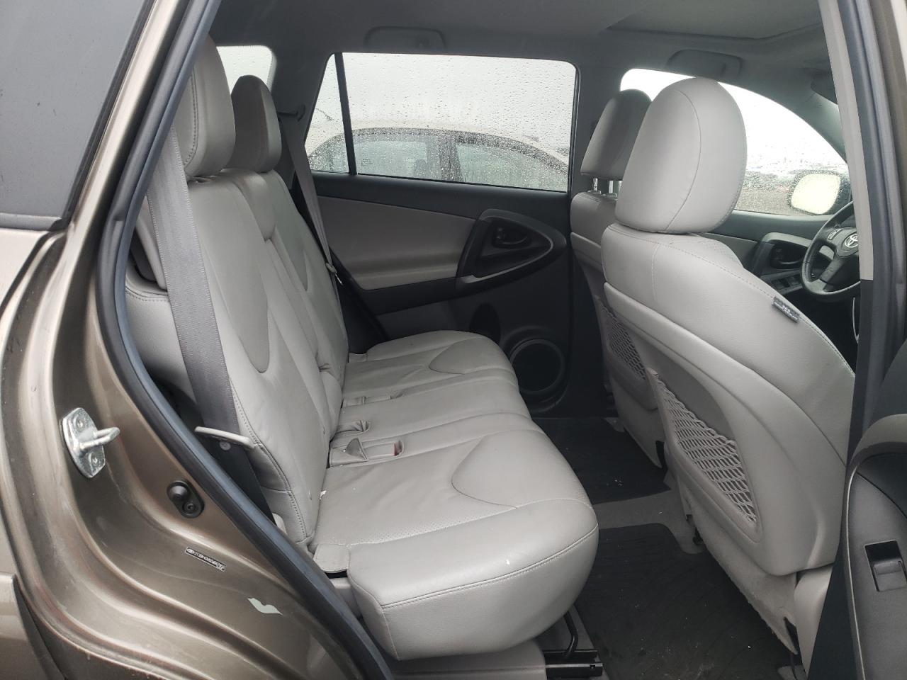 Photo 6 from auction – 2012 TOYOTA RAV4 LIMIT with VIN 2T3DK4DV6CW067856