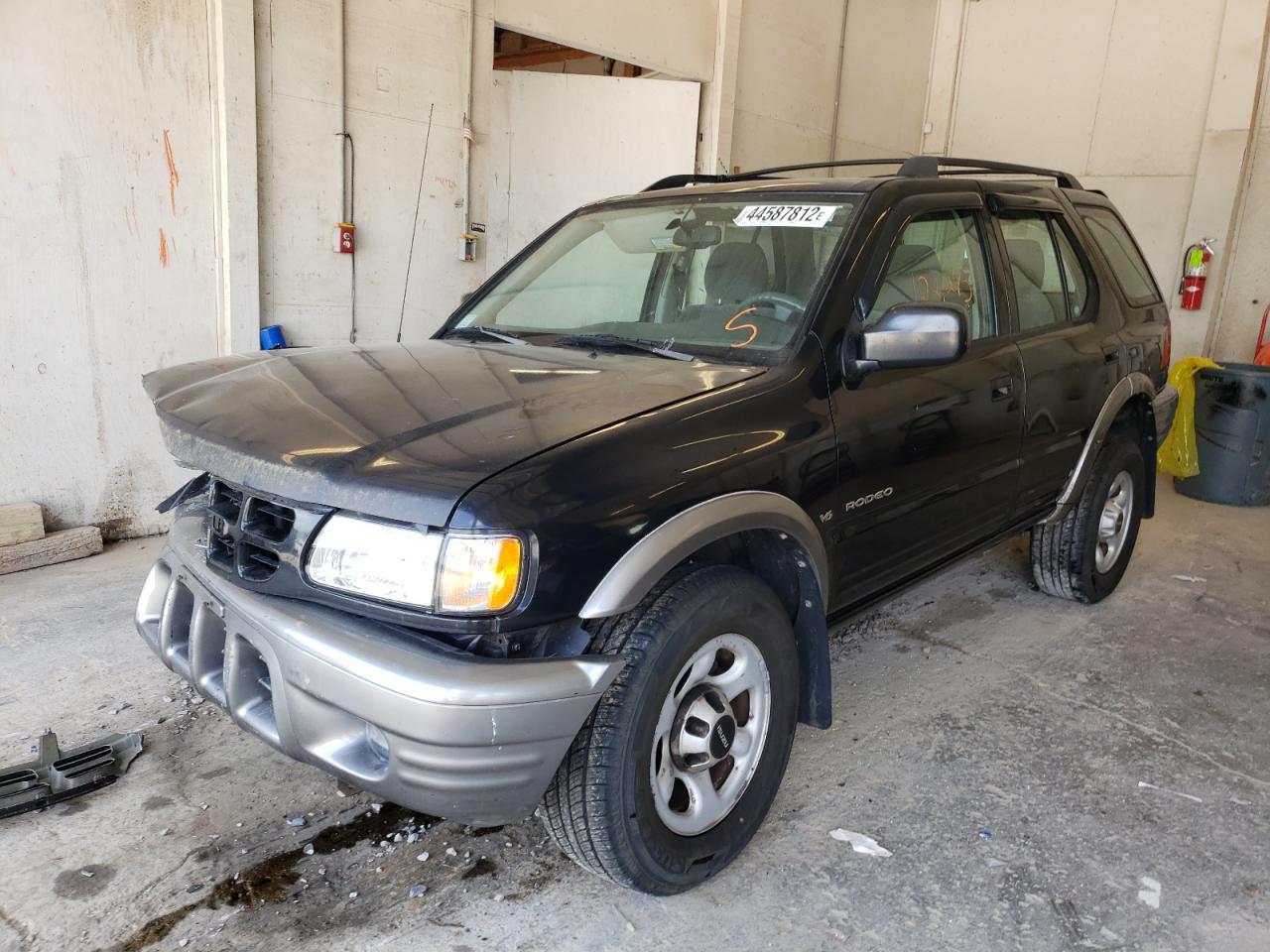 Photo 2 from auction – 2001 ISUZU RODEO S with VIN 4S2CK58W814329685