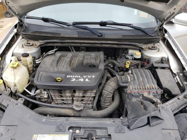 Photo 7 from auction – 2011 CHRYSLER 200 LX with VIN 1C3BC4FBXBN532446