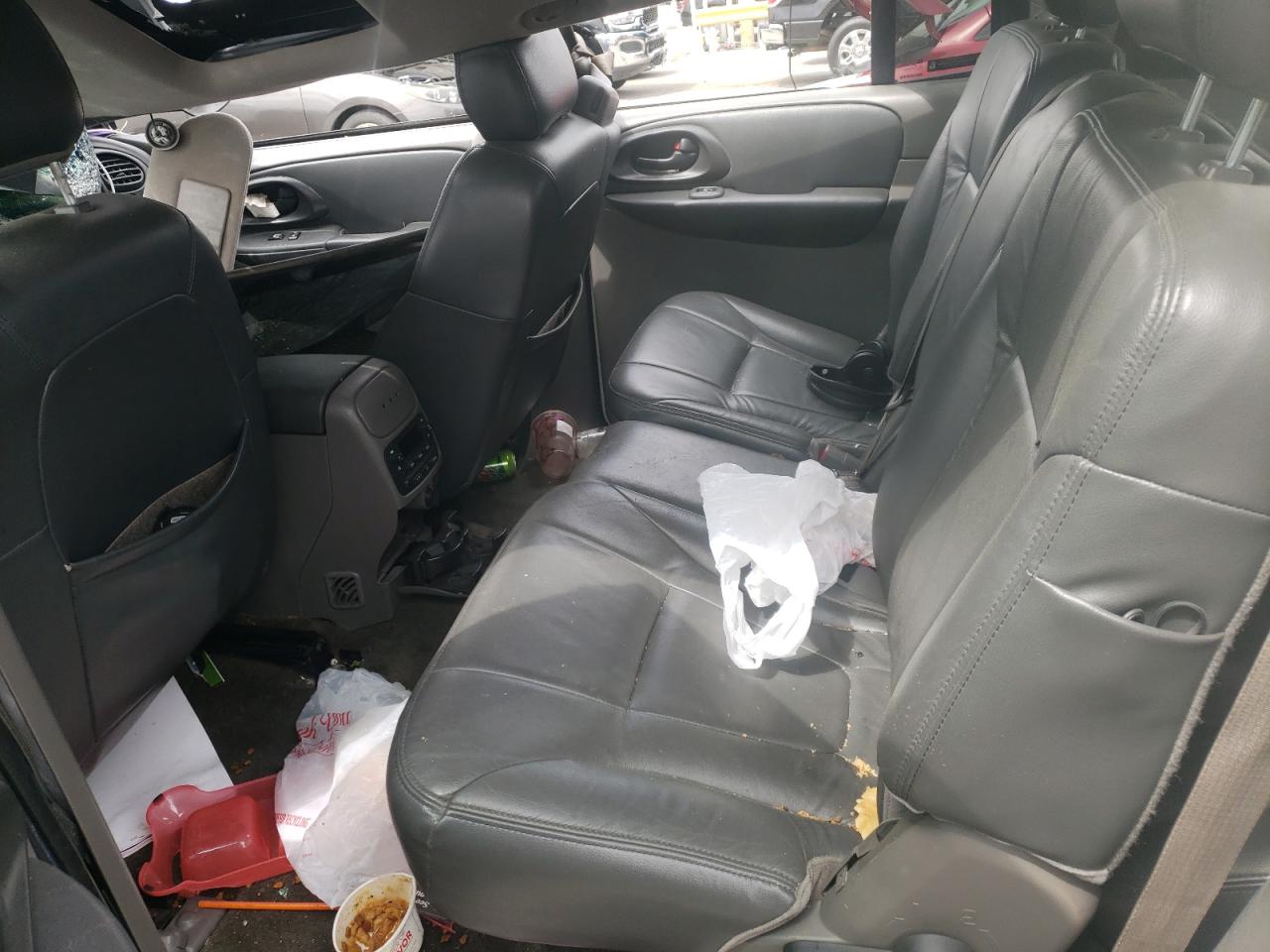 Photo 18 from auction – 2002 CHEVROLET TRAILBLAZE with VIN 1GNET16S226101821