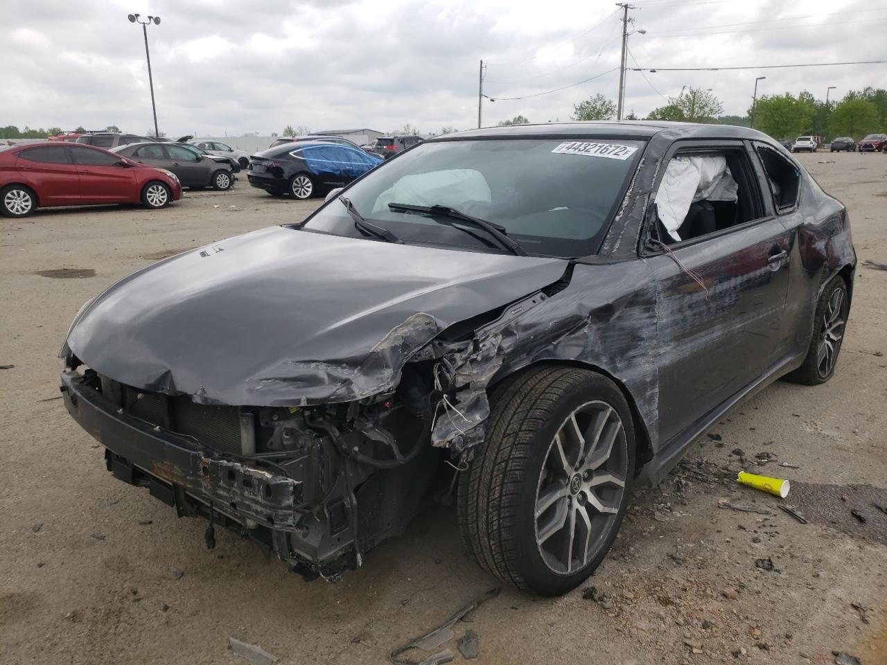Photo 2 from auction – 2015 TOYOTA SCION TC with VIN JTKJF5C78F3092791