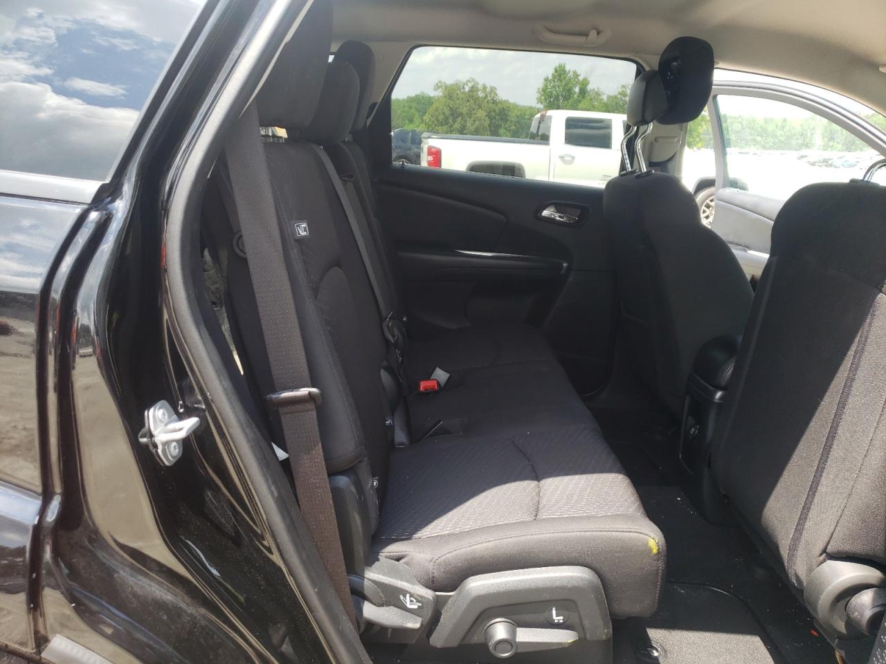 Photo 6 from auction – 2018 DODGE JOURNEY SE with VIN 3C4PDCAB2JT519107