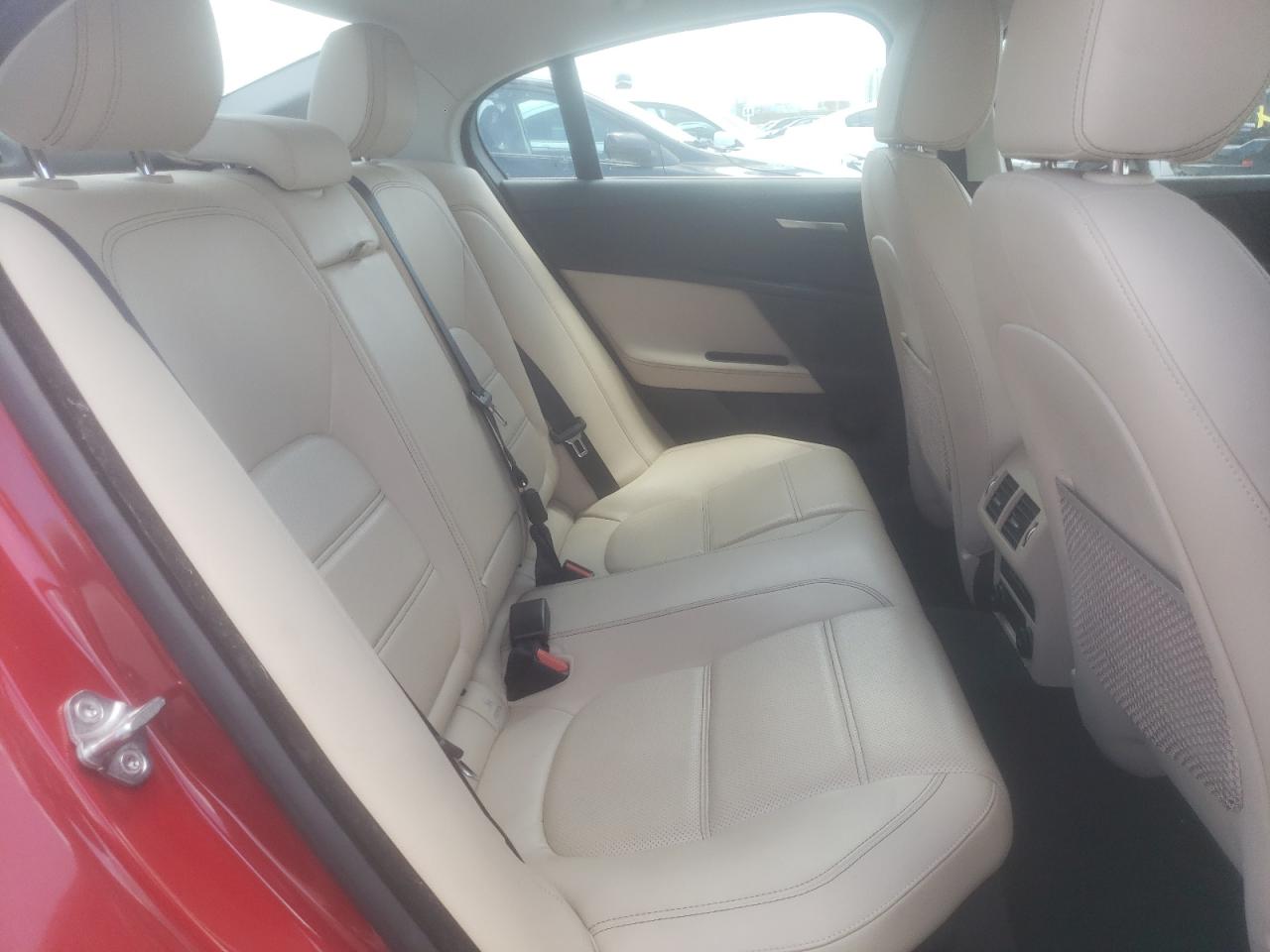 Photo 6 from auction – 2017 JAGUAR XE PRESTIG with VIN SAJAE4BG2HA955218