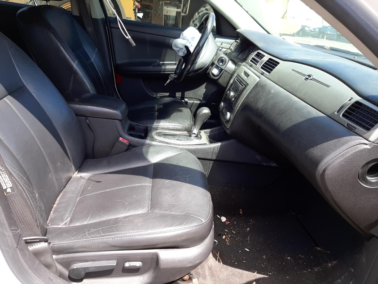 Photo 5 from auction – 2006 CHEVROLET IMPALA SUP with VIN 2G1WD58CX69344985