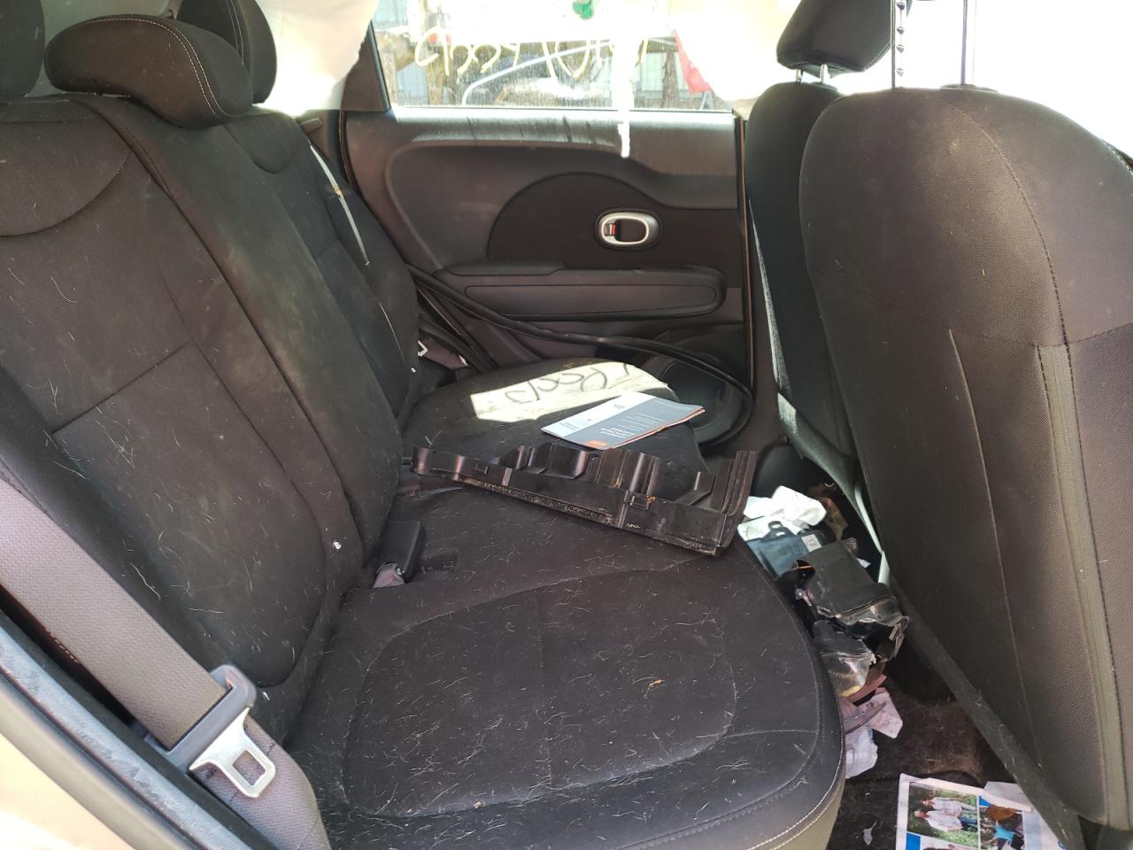 Photo 6 from auction – 2016 KIA SOUL with VIN KNDJN2A21G7250916