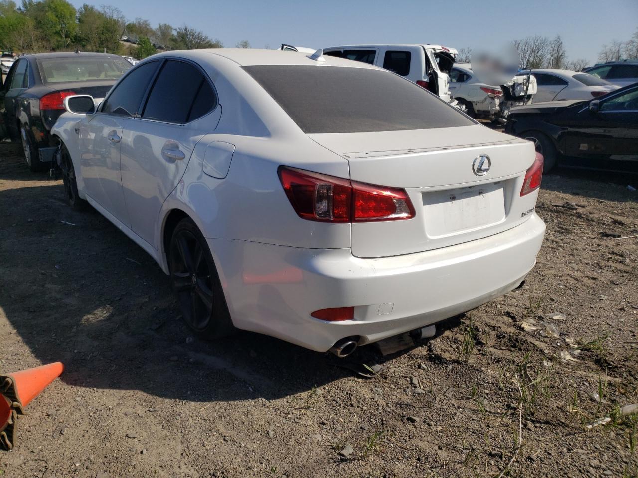 Photo 3 from auction – 2012 LEXUS IS 350 with VIN JTHBE5C23C5030605