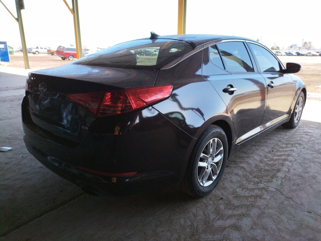 Photo 4 from auction – 2013 KIA OPTIMA LX with VIN 5XXGM4A79DG252145