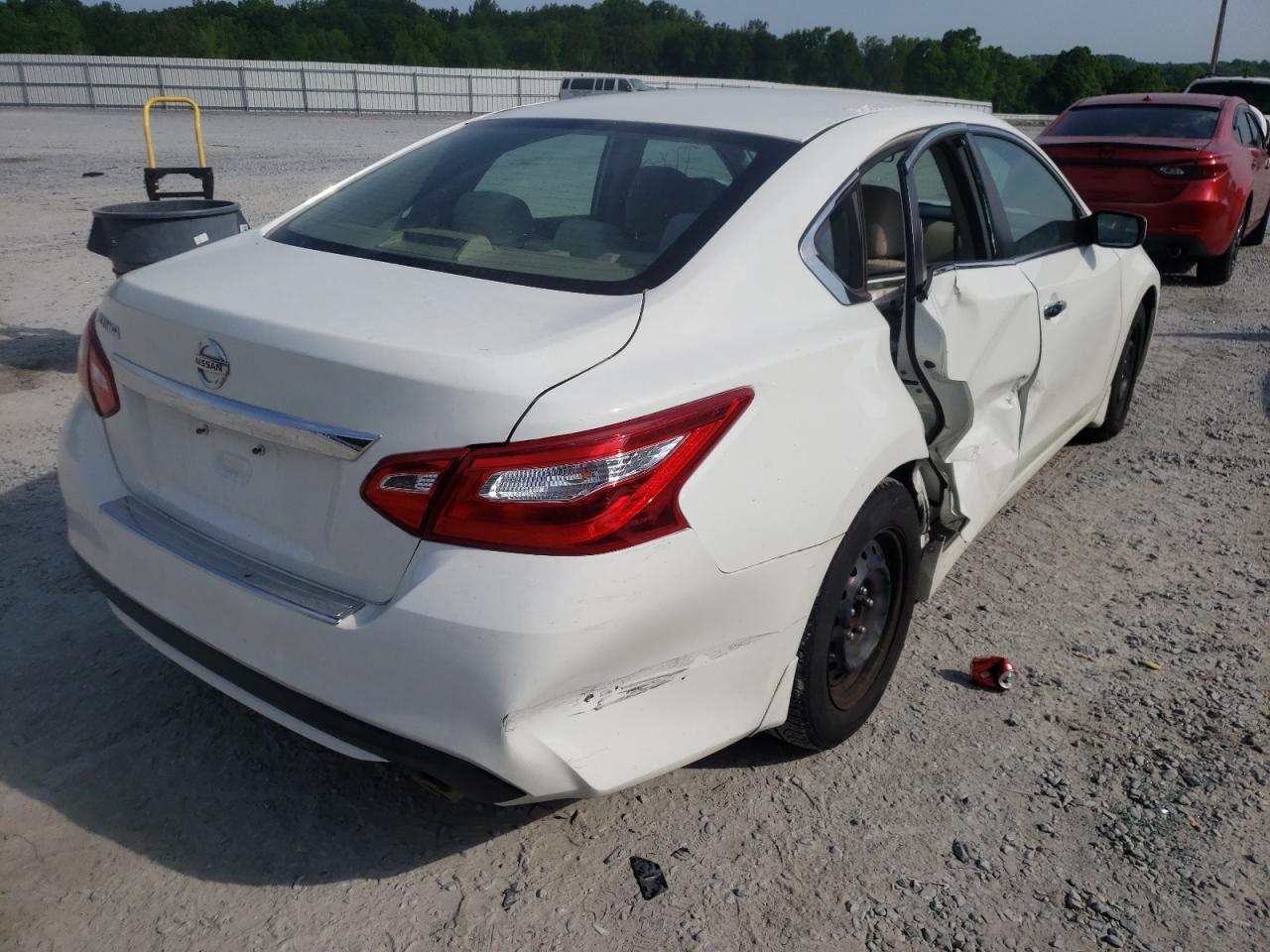 Photo 4 from auction – 2016 NISSAN ALTIMA 2.5 with VIN 1N4AL3APXGN385708