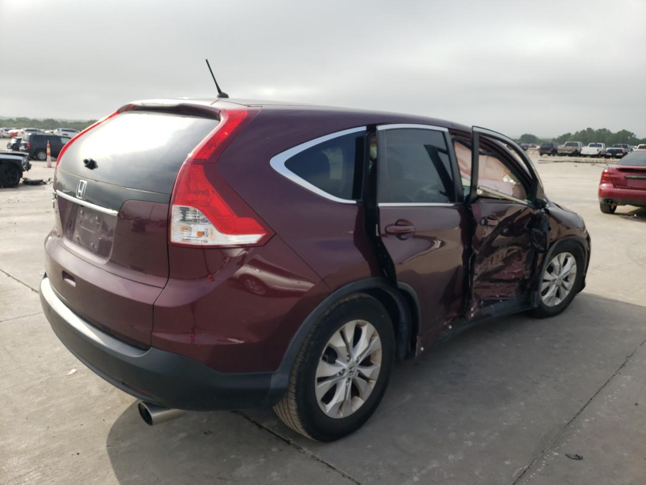 Photo 4 from auction – 2013 HONDA CR-V EX with VIN 5J6RM3H53DL025003