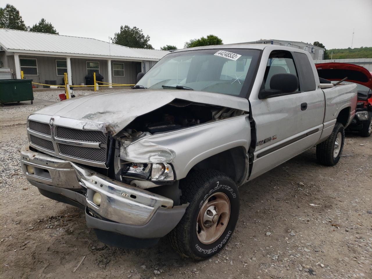 Photo 2 from auction – 2001 DODGE RAM 1500 with VIN 3B7HF13ZX1G792592