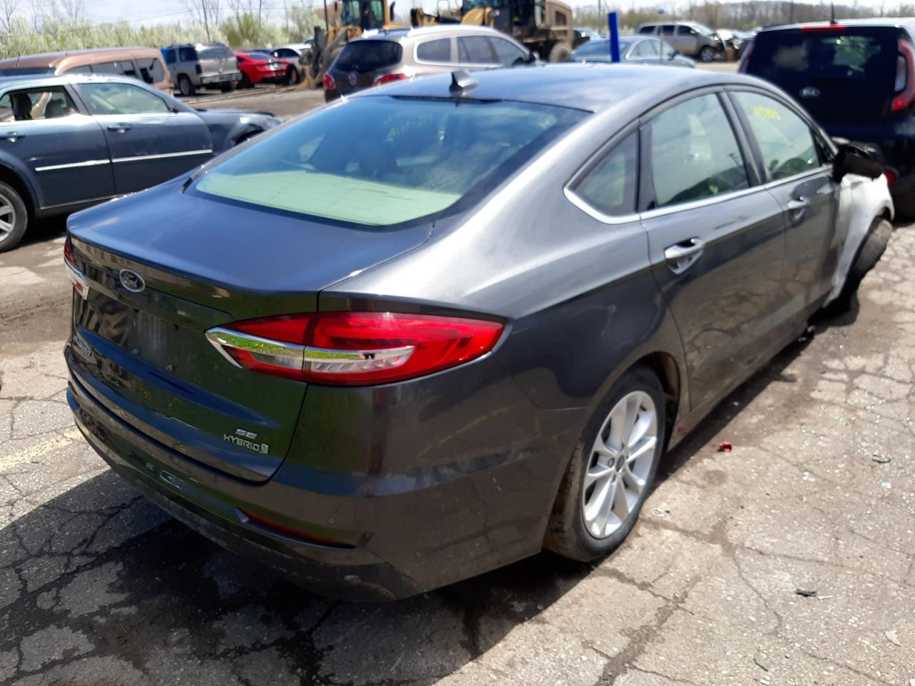 Photo 4 from auction – 2019 FORD FUSION SE with VIN 3FA6P0LU4KR108912