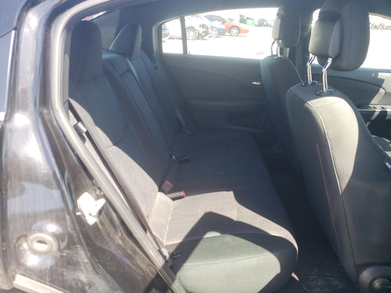 Photo 6 from auction – 2011 CHRYSLER 200 TOURIN with VIN 1C3BC1FBXBN569513