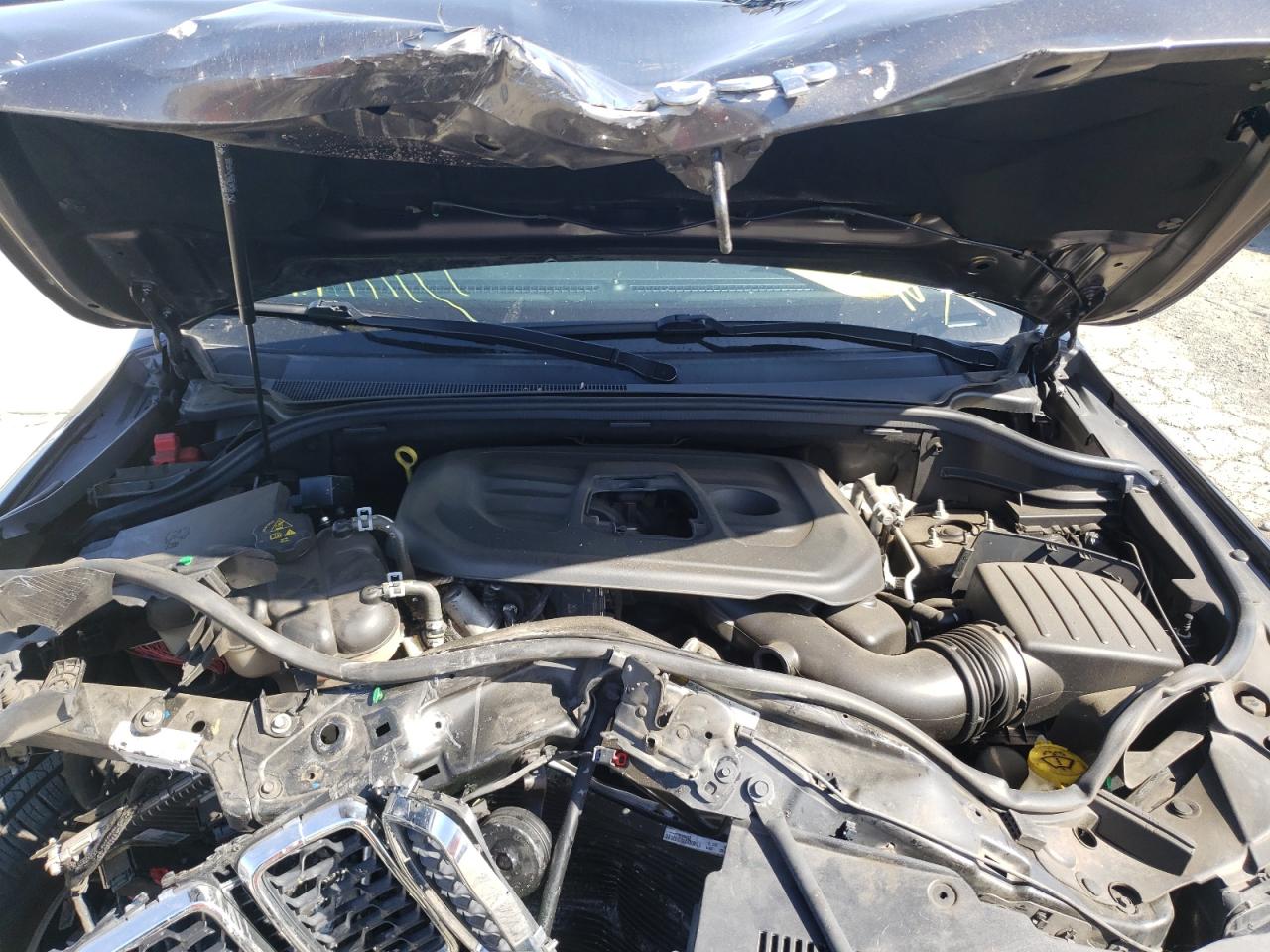 Photo 7 from auction – 2017 JEEP GRAND CHER with VIN 1C4RJFBGXHC778849