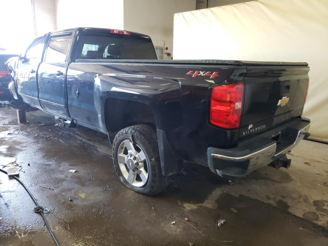 Photo 3 from auction – 2018 CHEVROLET SILVERADO with VIN 1GC1KVEY8JF116197