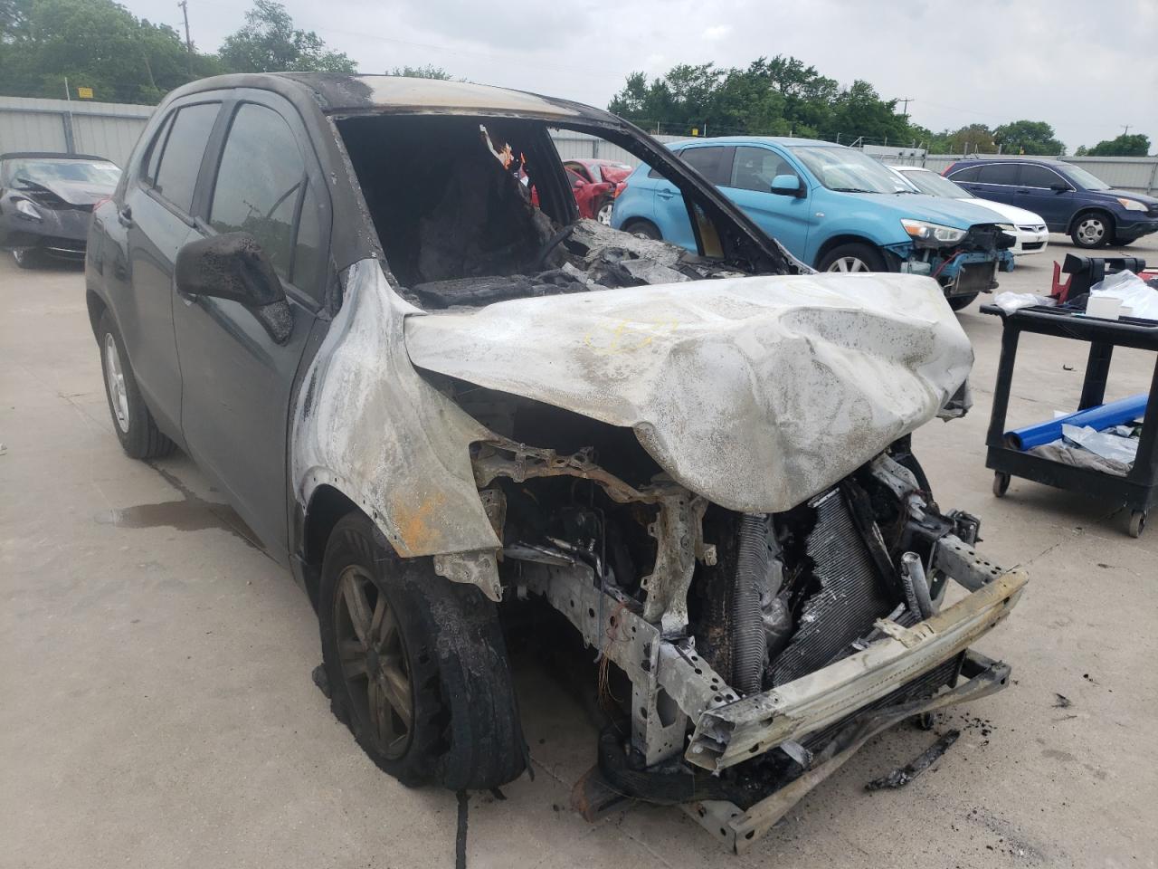 Photo 1 from auction – 2020 CHEVROLET TRAX LS with VIN 3GNCJKSB7LL182248