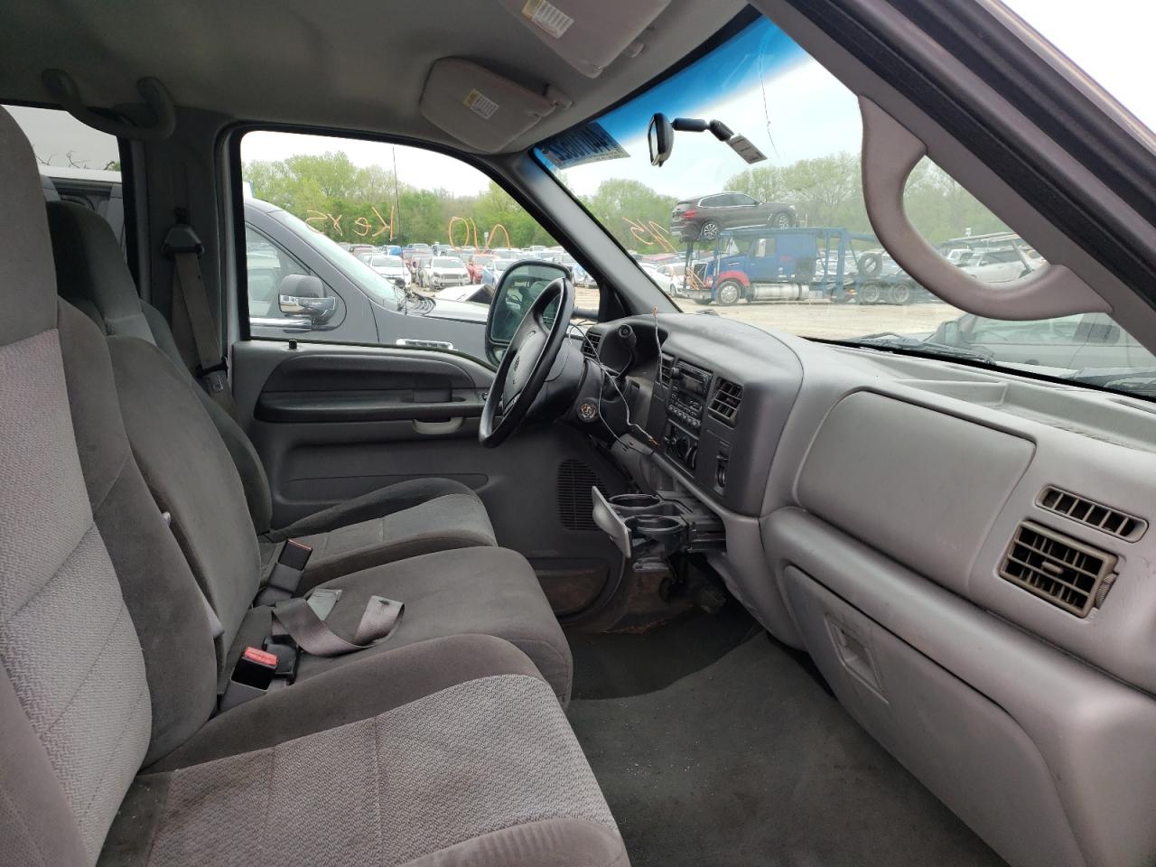 Photo 5 from auction – 2002 FORD F350 SRW S with VIN 1FTSW30FX2EA92625