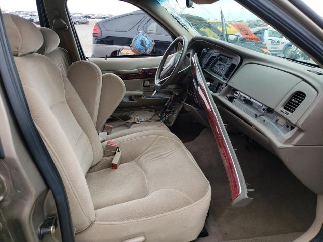 Photo 5 from auction – 2001 MERCURY GRAND MARQ with VIN 2MEFM74W51X701124