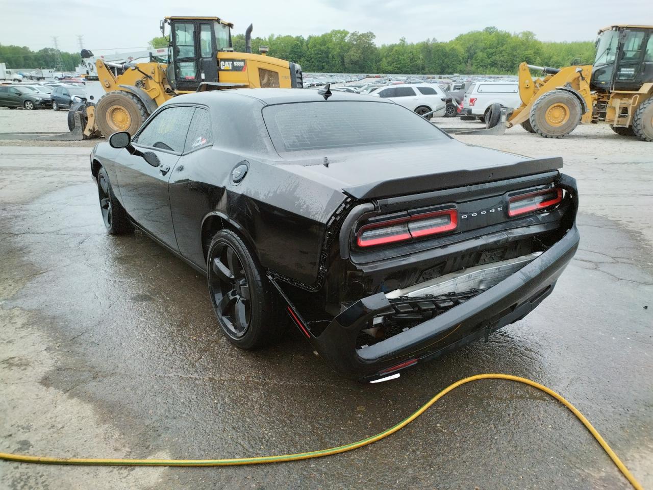 Photo 3 from auction – 2016 DODGE CHALLENGER with VIN 2C3CDZAG4GH256217